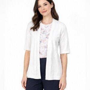 White short sleeve open front cardigan by Grace - Size XS